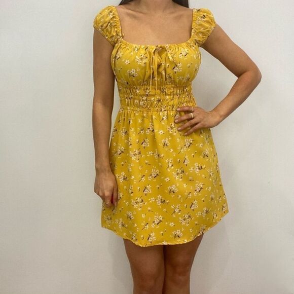 NWT Yellow Floral Mini Dress - Picture 10 of 10